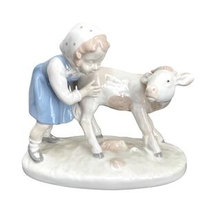 Vintage Sitzendorf Porcelain Girl with Lamb Figurine GDR East Germany 7.5″